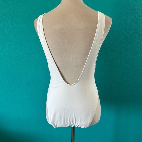 NWT Aerie Smiley Birthday Scoop Cheekiest One Piece Swimsuit Beach Swim Size L - Picture 4 of 6